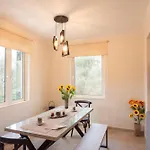 Sol Villa Frinion
